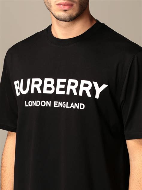 Burberry tb shirt